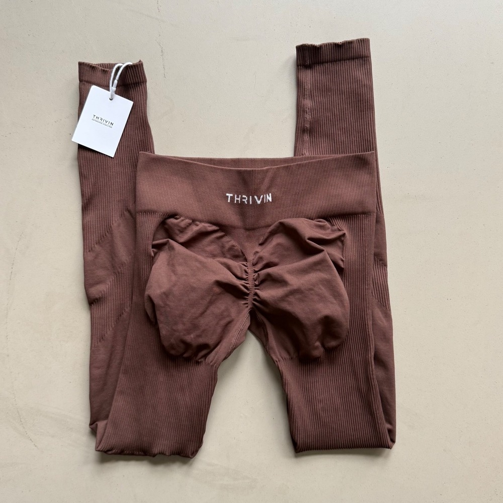 Thrivin Elevate Sculpting High Waist Scrunch Leggings Gym brown booty sculpting